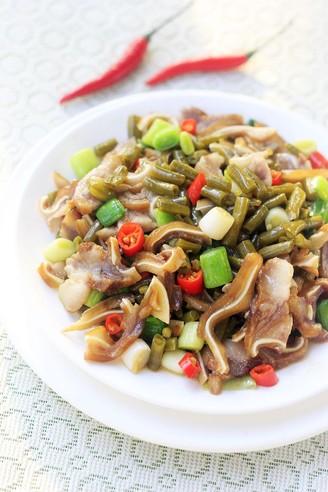 Fried Pork Ears with Capers recipe