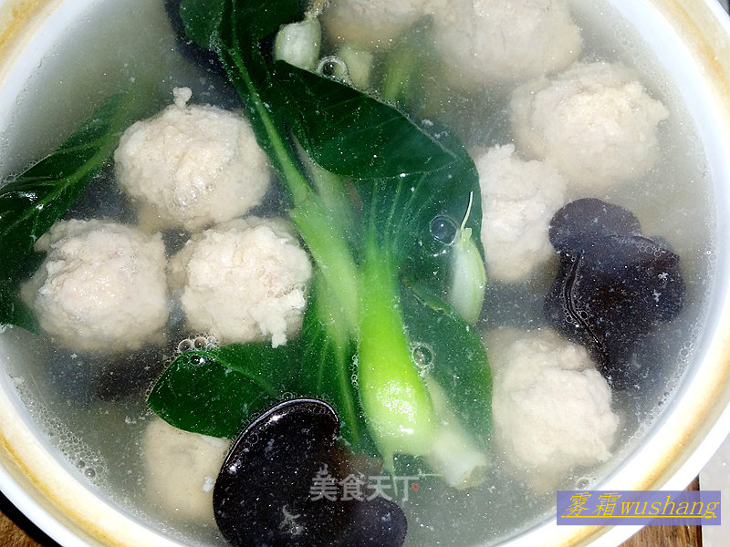 Fungus, Vegetables and Meatball Soup recipe