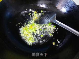 Stir-fried Chicken with Sauce recipe