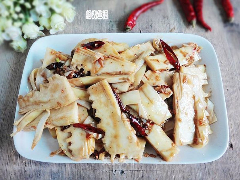 Sweet Bamboo Shoots with Pepper Fragrant Oyster Sauce recipe