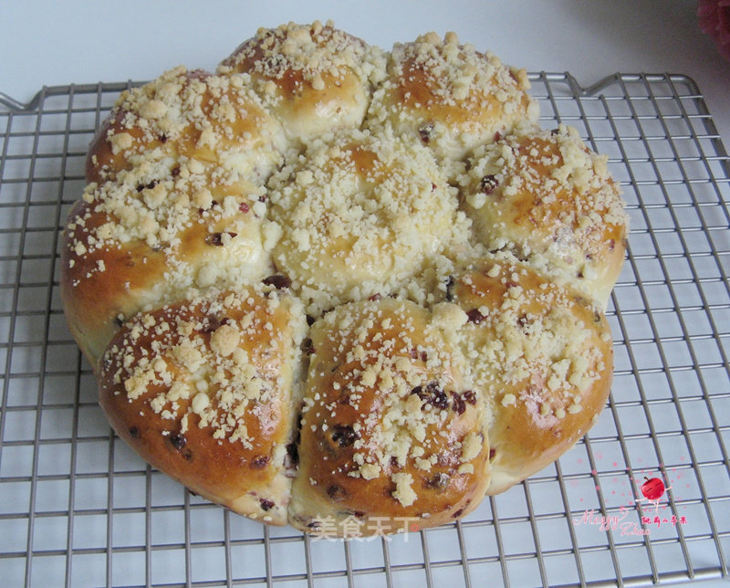 Cranberry Crisp Flower Bread recipe