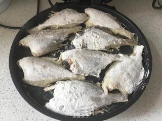 Pan-fried Partial Fish recipe