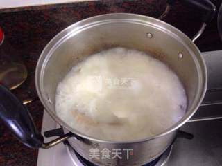 Crucian Tofu Soup recipe