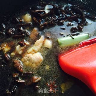 [northeast] Hazel Mushroom Stewed Chicken recipe