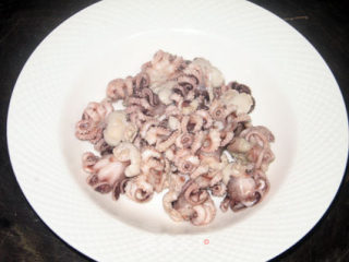 Fried Octopus with Oyster Sauce and Chili recipe