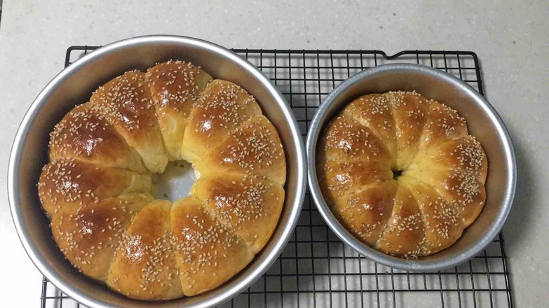 Garland Bread recipe