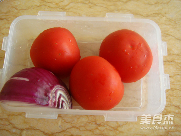 Stewed Beef Tendon with Tomato recipe