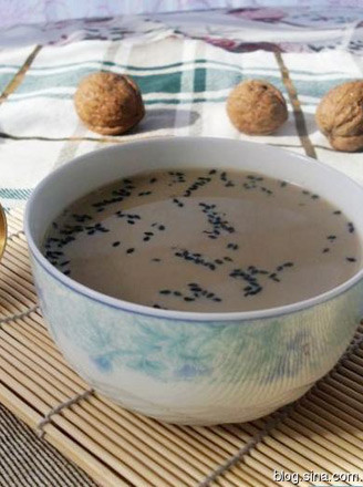 Peach Kernel Black Sesame Wolfberry Soy Milk recipe