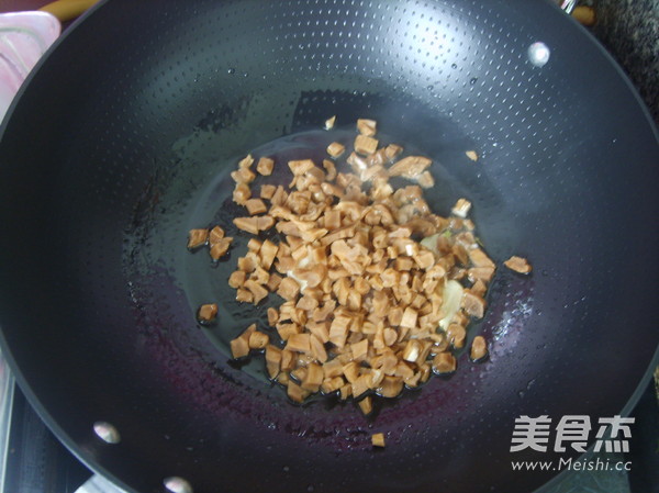 Buckwheat Stir-fried Dried Radish recipe