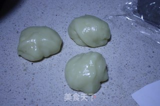 【taiwan】black Sesame Soy Milk Mochi Buns recipe