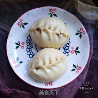 Rose Date Mud Bun recipe