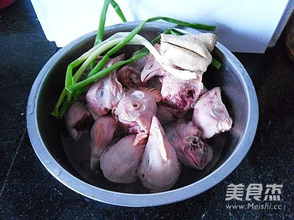 Braised Chicken Head recipe