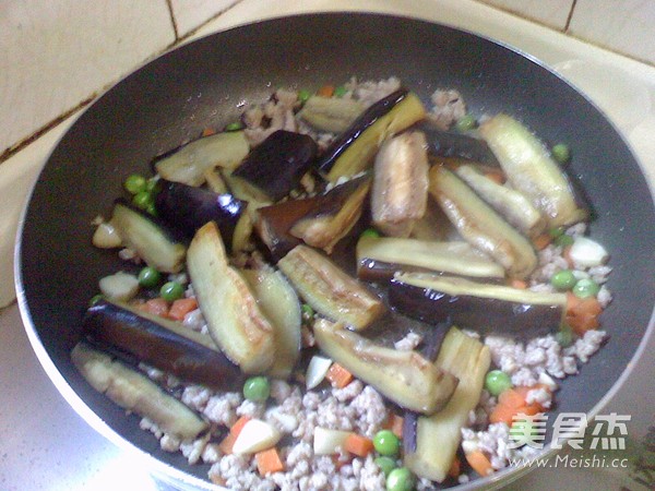 Grilled Eggplant with Minced Meat recipe