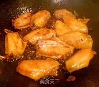 Braised Chicken Wings and Eggs recipe