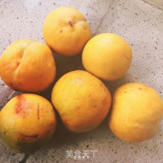 Homemade Canned Yellow Peaches recipe