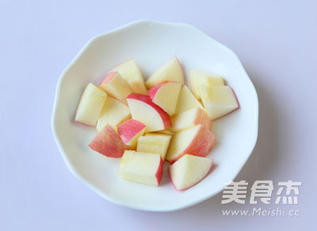 Hawthorn Apple Red Date Beauty Soup recipe