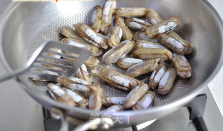 Chinese Leek Razor Clams recipe