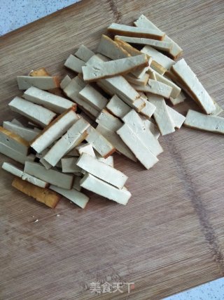 Fried Chicken with Tofu and Snow Peas recipe