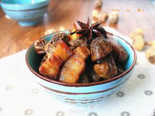 Agaricus Roasted Pork recipe