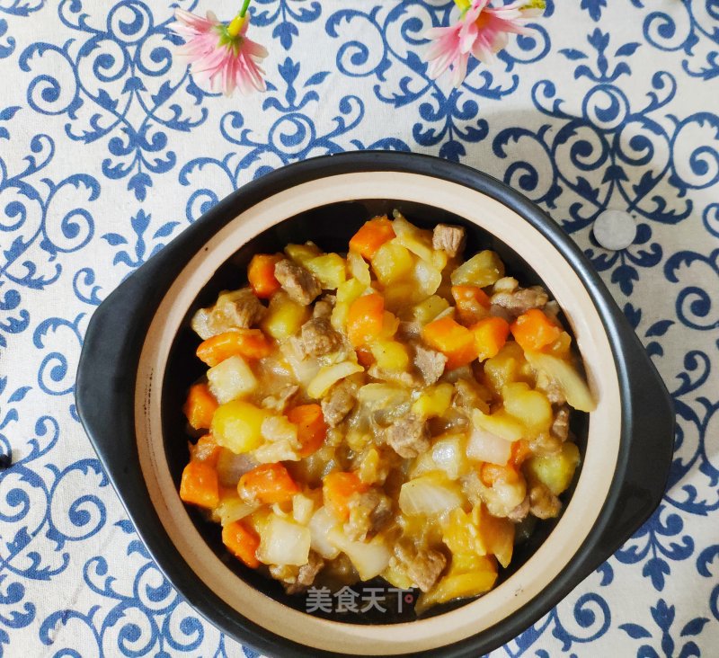 Warm-up Gourmet Beef Stew with Potatoes recipe