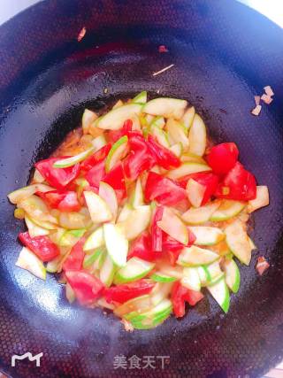 Scrambled Eggs with Cucumber and Tomatoes recipe