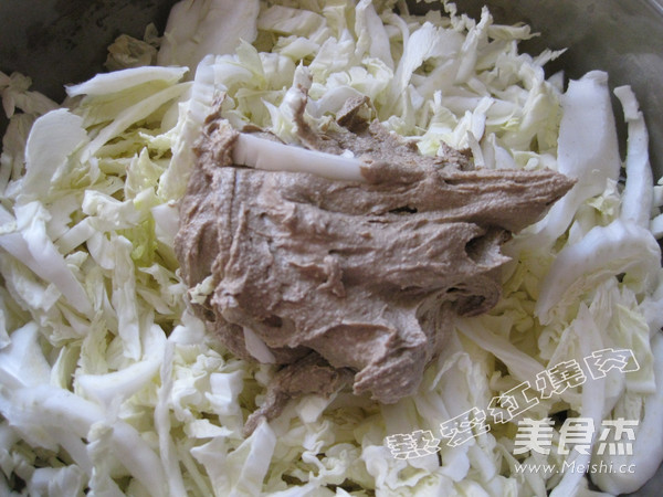 Cabbage Heart with Sesame Sauce recipe