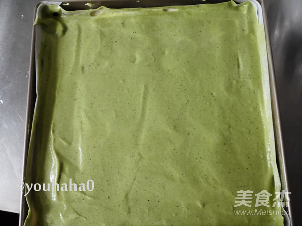 Matcha Whirlwind Cake Roll recipe