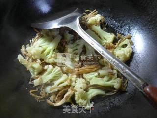 Bamboo Shoots and Dried Vegetables, Boiled Cauliflower recipe