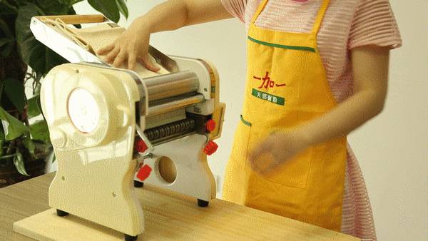 Learn The "oil-spattered Noodles" Trick to Taste The Delicacy of Shaanxi recipe