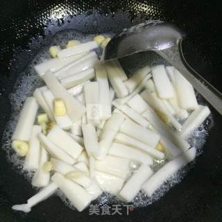 Kimchi Fried Rice Cake recipe