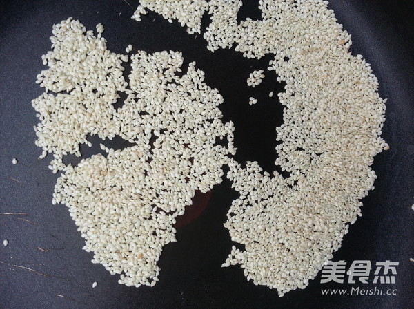 Traditional Peanut Sesame Mochi recipe
