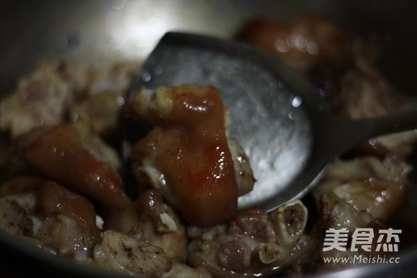 Braised Fermented Bean Curd Trotters recipe