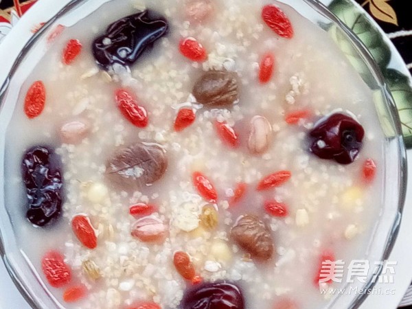 Corn, Peanuts, Red Dates and Chestnut Congee recipe