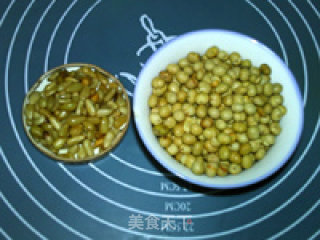 Pine Nuts Cooked Soy Milk recipe