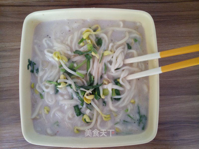 The Noodles are Very Strong, The Bean Sprouts are Very Crisp, The Leeks are Very Fragrant, The Soup is Very Fresh, The Soup is Very Fresh, The Soup is Very Fresh... recipe