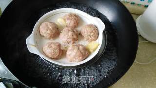 Steamed Meatballs recipe