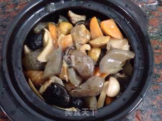 Sea Cucumber and Chestnut Pot recipe