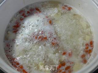 Chinese Wolfberry Wine Stuffed Banana Soup recipe