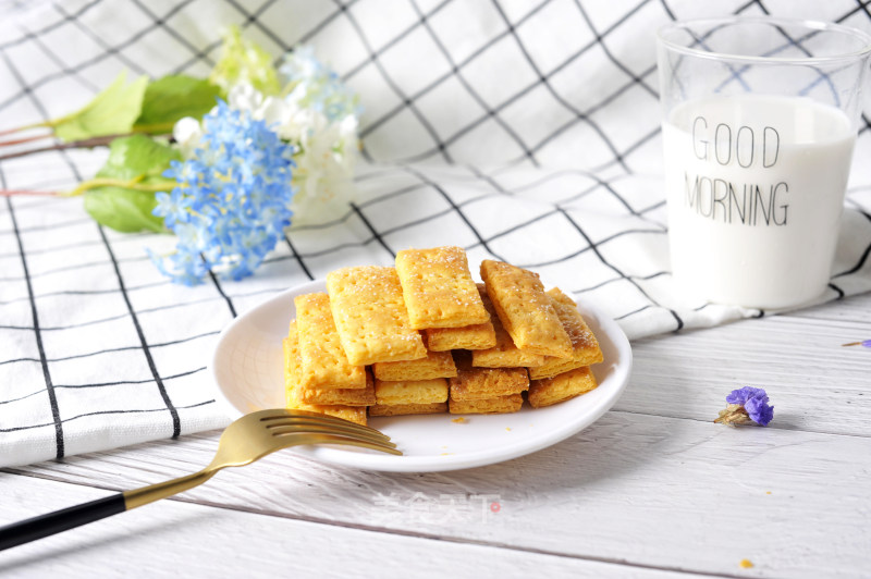 Salted Egg Yolk Biscuits that You Will Never Forget