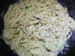 Chicken Pasta with Milky Avocado Sauce recipe