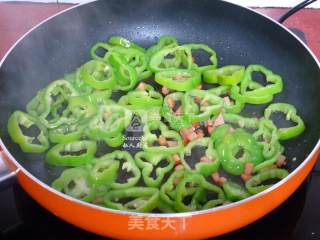Ham and Green Pepper Omelette recipe