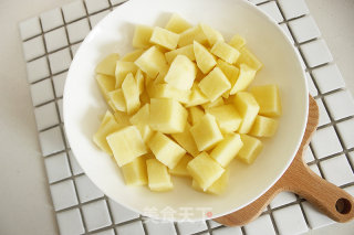 Potato Sirloin with Shacha Sauce recipe