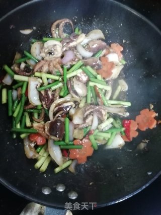 Stir-fried Octopus with Black Pepper Sauce recipe