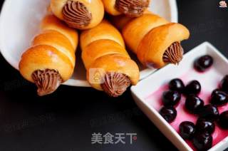 Cocoa Spiral Roll recipe