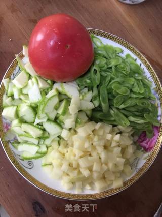 Cold Noodles with Fresh Vegetables recipe