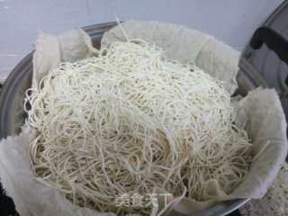 Farmhouse Steamed Lom Noodles recipe