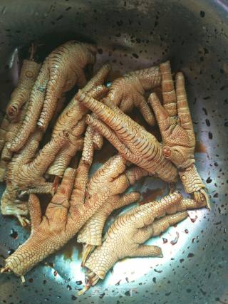 Tiger Skin Chicken Feet recipe