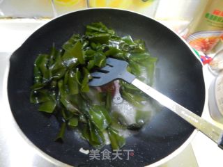 Seaweed Tofu Soup recipe