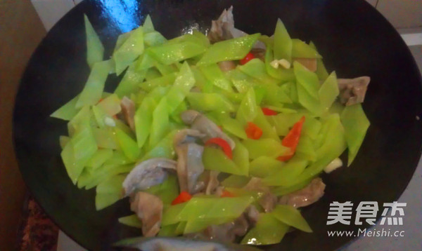 Green Bamboo Shoot Belly Slices recipe