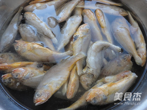 Fried Yellow Croaker recipe